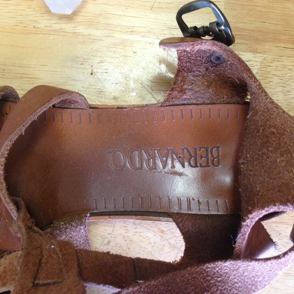 Bernardo leather gladiator sandals - Picture 3 of 3